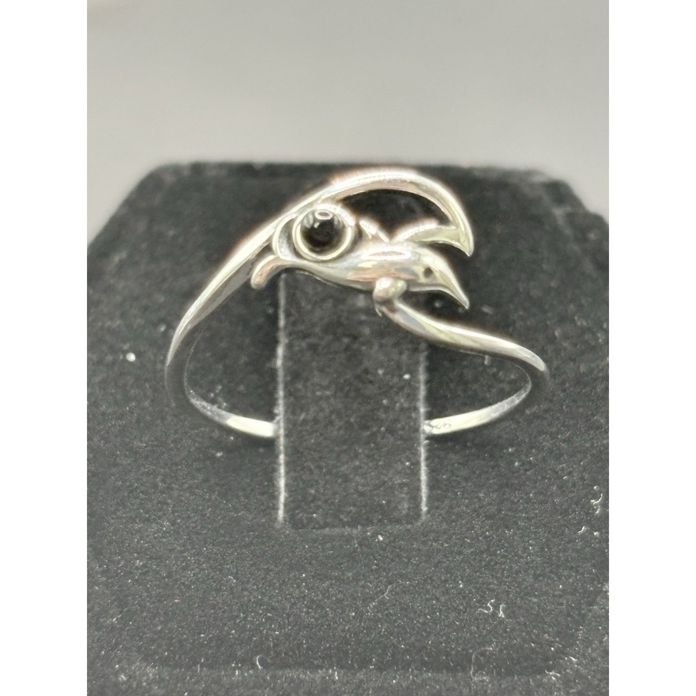 New Condition Sterling Silver Onyx Dolphin Wave Size 7 H11